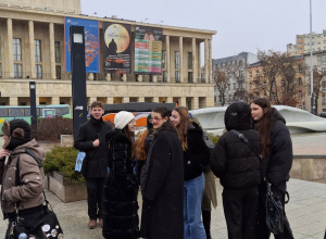 Uczniowie klas ósmych w Teatrze Wielkim w Łodzi.