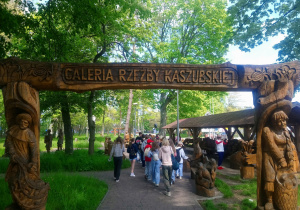 Uczniowie klas 5a i 7b podczas 4 dniowej wycieczki nad morze.