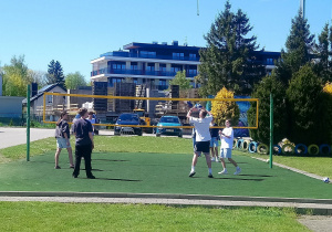 Uczniowie klas 5a i 7b podczas 4 dniowej wycieczki nad morze.
