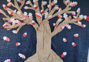 Prace plastyczne związane z 11 listopada.