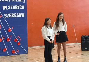 Anna Młocek, Julia Mik - S.P. nr 6 im. Szarych Szeregów w Łodzi