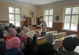 Dzieci z klasy 2a i 2b w Kłóbce.