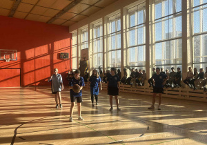 Reprezentacja naszej szkoły w koszykówce w walce o finał.