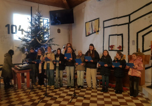 Występ chóru w Parafii Św. Rodziny.