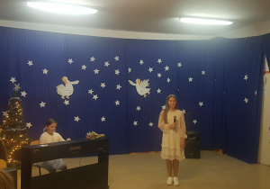 Uczestnicy koncertu kolęd i pastorałek.