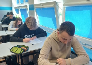 Uczestnicy konkursu "Krok po kroku do Sudoku".
