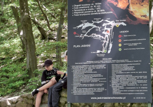 Uczniowie klas 5a,6a, 8a, 8b podziwiali urokliwe miejsca południowej Polski i Słowacji.