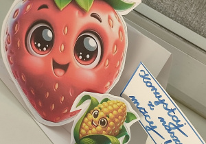 Przedstawienie przygotowane przez klasę 2a pt "JEMY ZDROWO KOLOROWO".